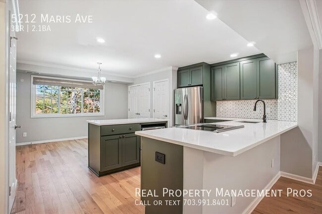 Building Photo - 5212 Maris Ave