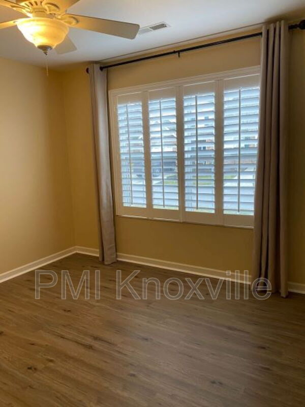 Building Photo - 6904 La Christa Way