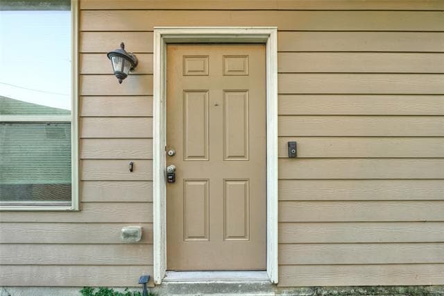 Building Photo - 9992 Calendar St