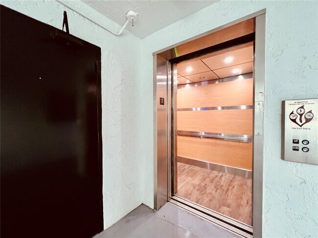 Building Photo - 1200 37th St N
