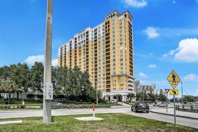 Building Photo - 345 Bayshore Blvd