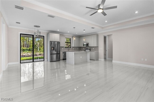 Building Photo - 1332 Desoto Blvd N