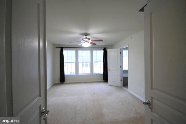 Building Photo - 609 Ellison Dr