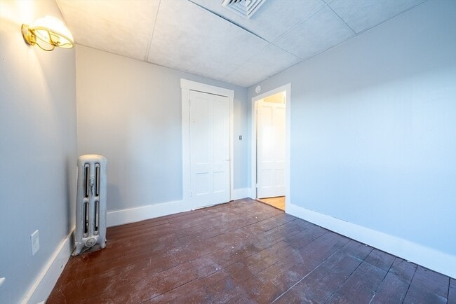 Building Photo - 47 Marblehead St
