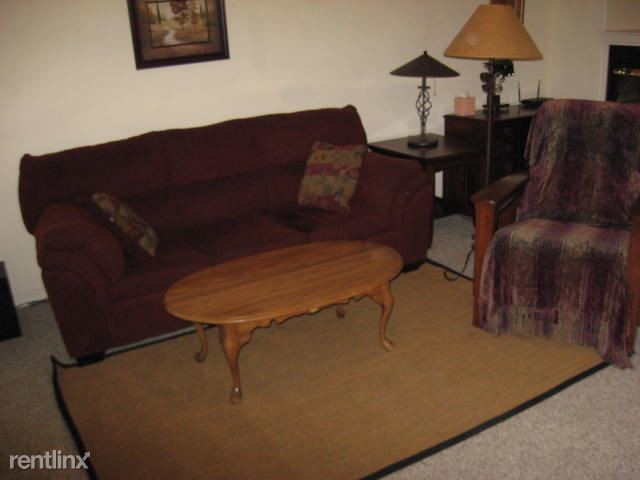 Building Photo - 2 br, 2.5 bath Townhome - Parkside Terrace