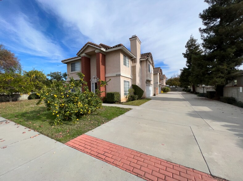 Building Photo - 6030 Camellia Ave