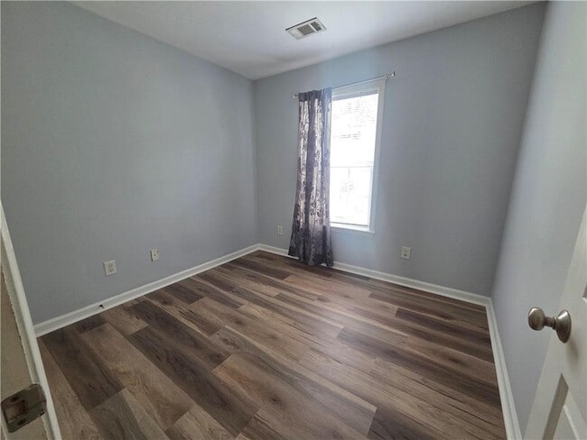 Building Photo - 955 Prestwyck Ct