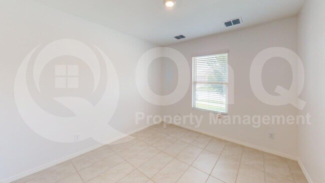 Building Photo - 14017 Ilderton St
