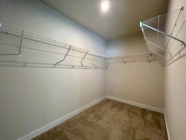 Building Photo - 5427 Hughesdale Dr