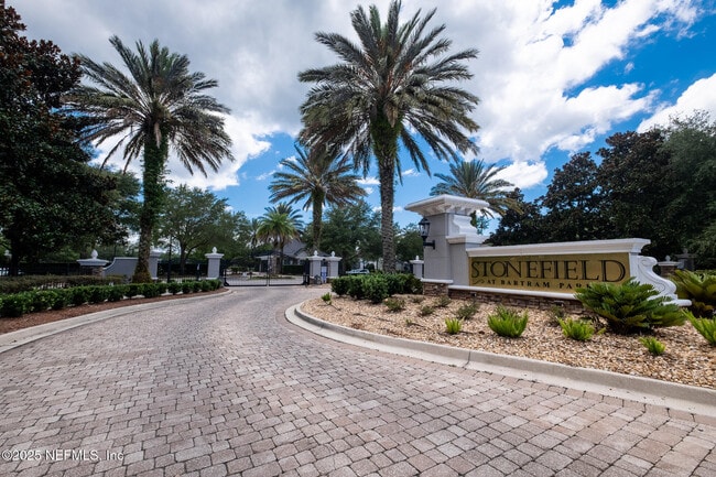 Primary Photo - 5719 Parkstone Crossing Dr