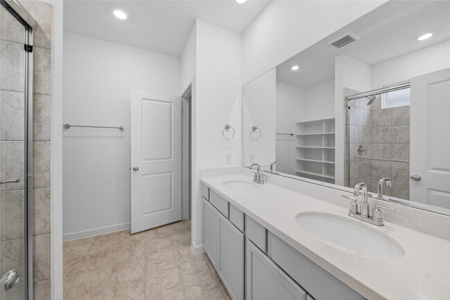 Building Photo - 9723 Pettus Crk Dr