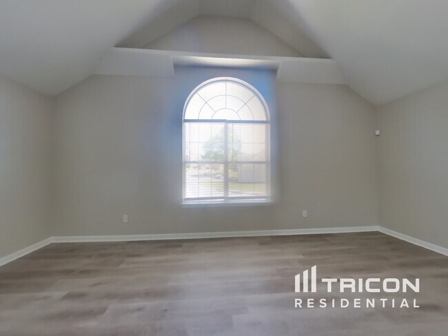 Building Photo - 4460 Idlewood Park