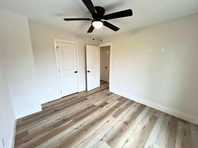 Building Photo - 9905 Coward Mill Rd