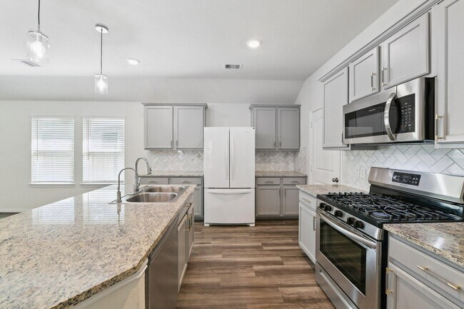 Building Photo - 4619 Sequoia Echo Dr