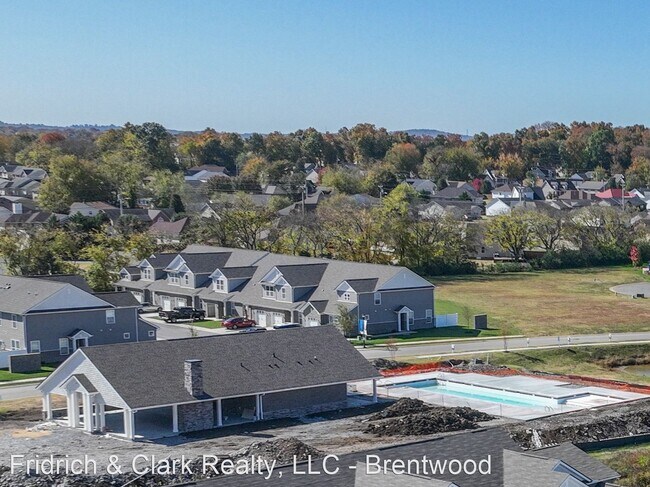 Building Photo - 3 br, 2.5 bath House - 728 Mickelson Way