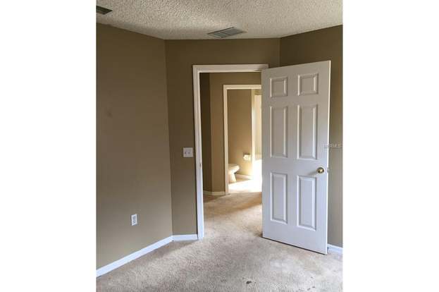 Building Photo - 208 Abbotsbury Dr