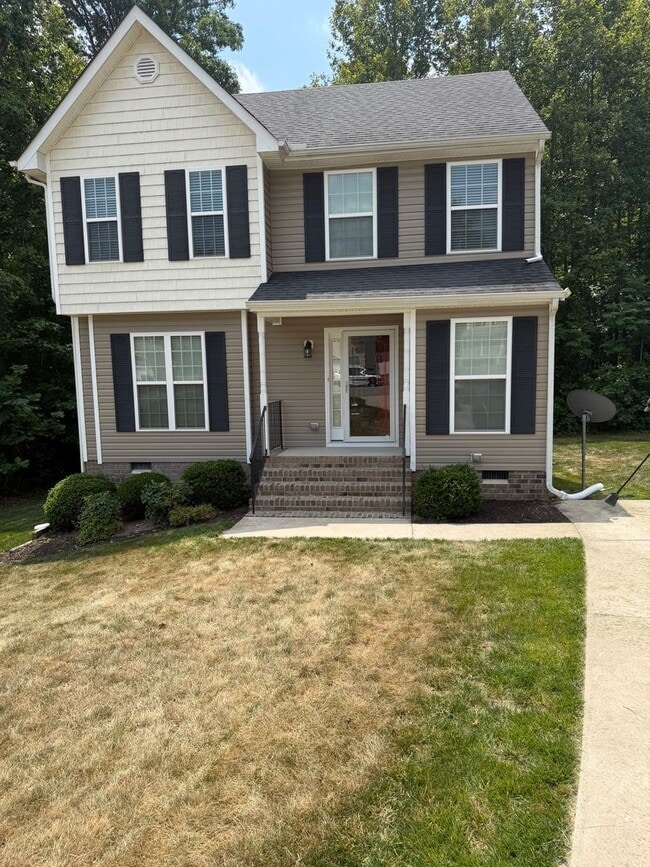 Building Photo - Move in today!
