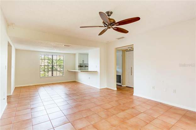 Building Photo - 2450 Heron Terrace