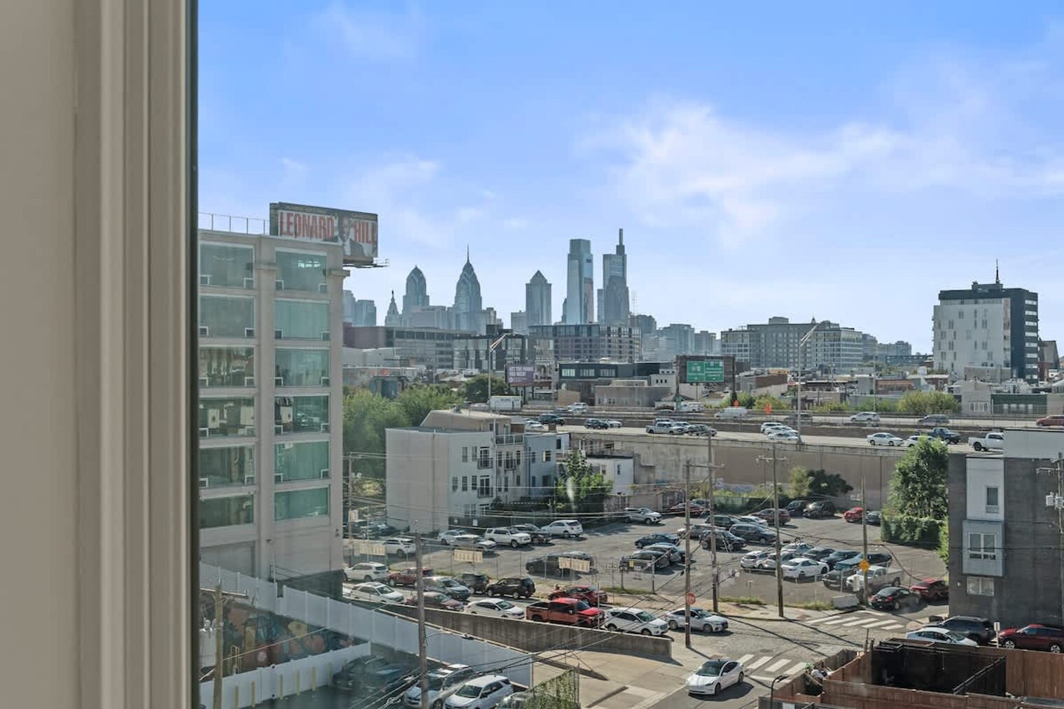 Building Photo - 901 Canal St