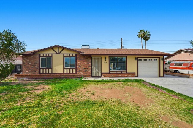 Building Photo - Recently Remodeled Home with All Appliances Included!