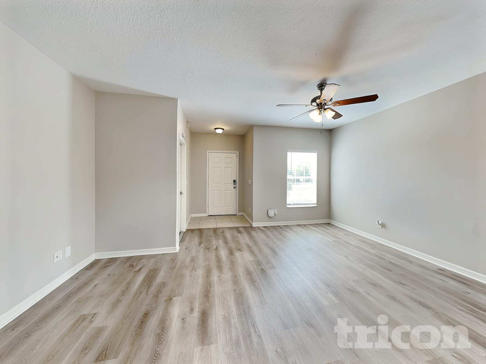 Building Photo - 3625 16th St Ct E