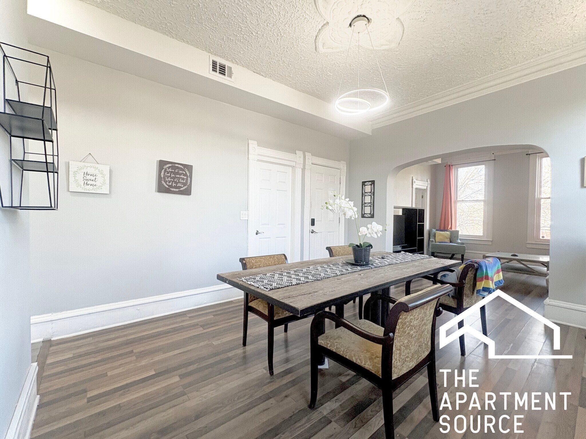 Building Photo - 2937 W Jackson Blvd