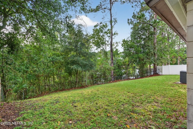 Building Photo - 9937 Moss Side Ln