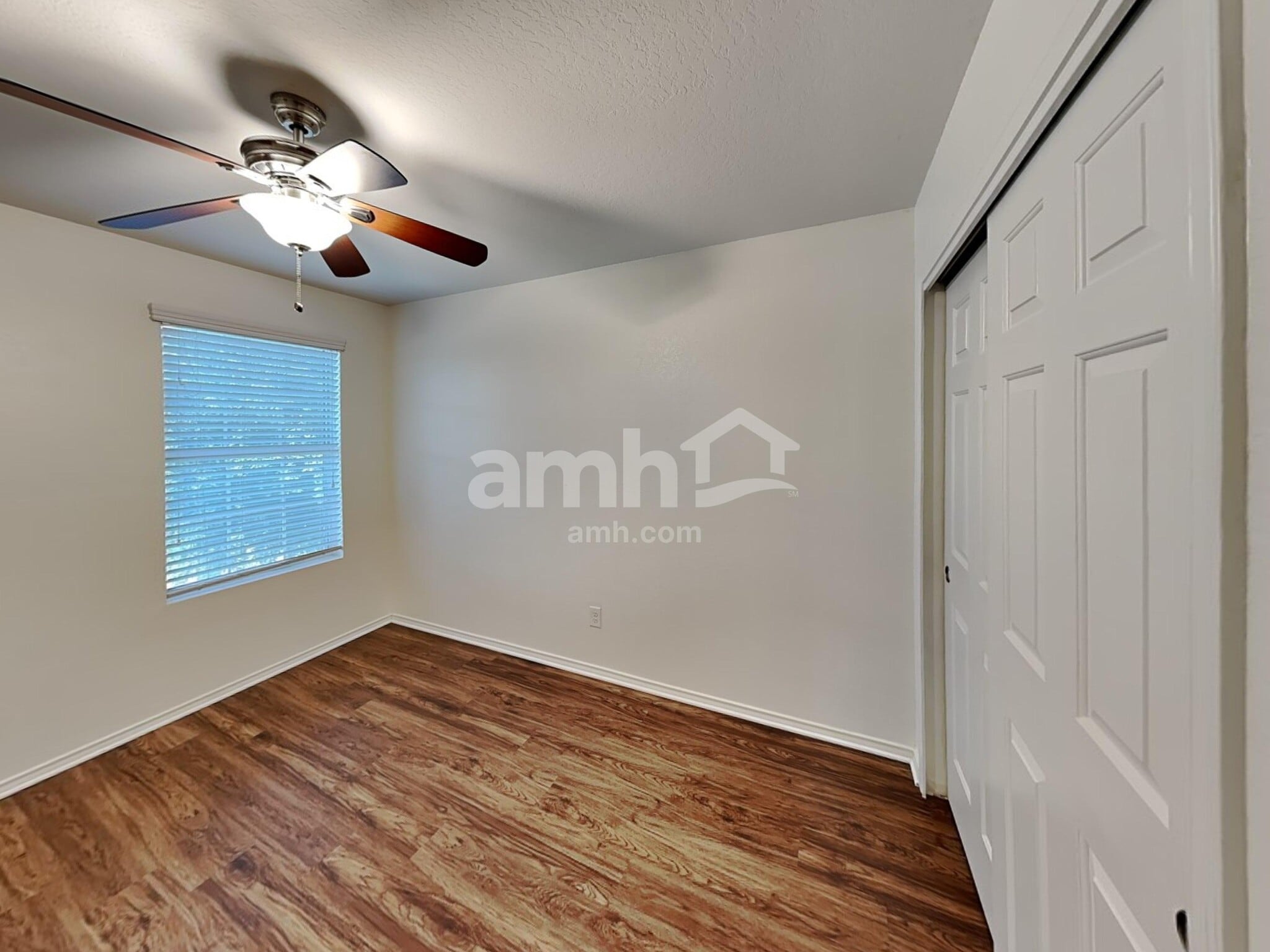 Building Photo - 9246 Silver Vista