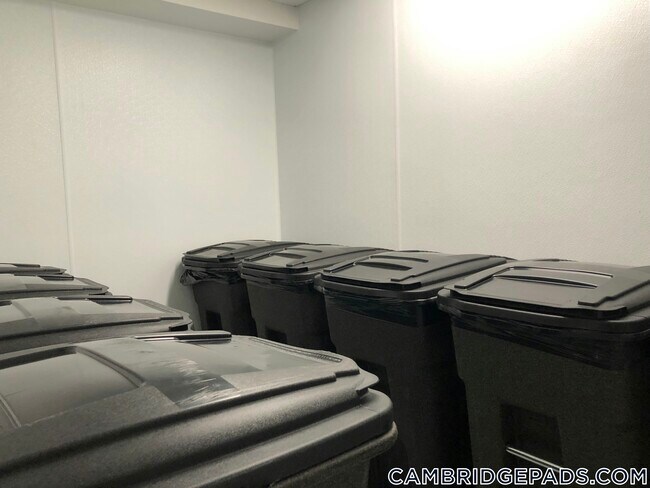 Building Photo - 22 Chauncy St