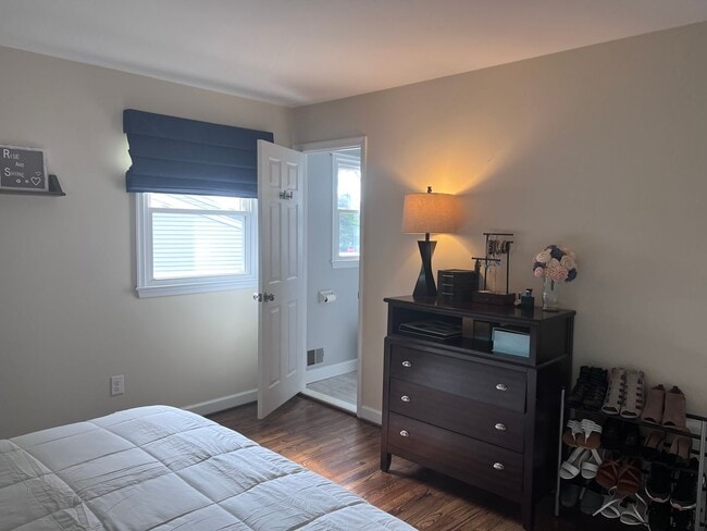 Building Photo - Charming 3Bed/3Bath SFH in Nottingham