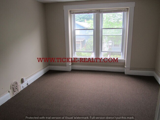 Building Photo - 27-29 Edmonds Street