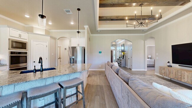 Building Photo - SOLAR PANEL 4 BEDROOM HOME  IN HERITAGE OAKS!