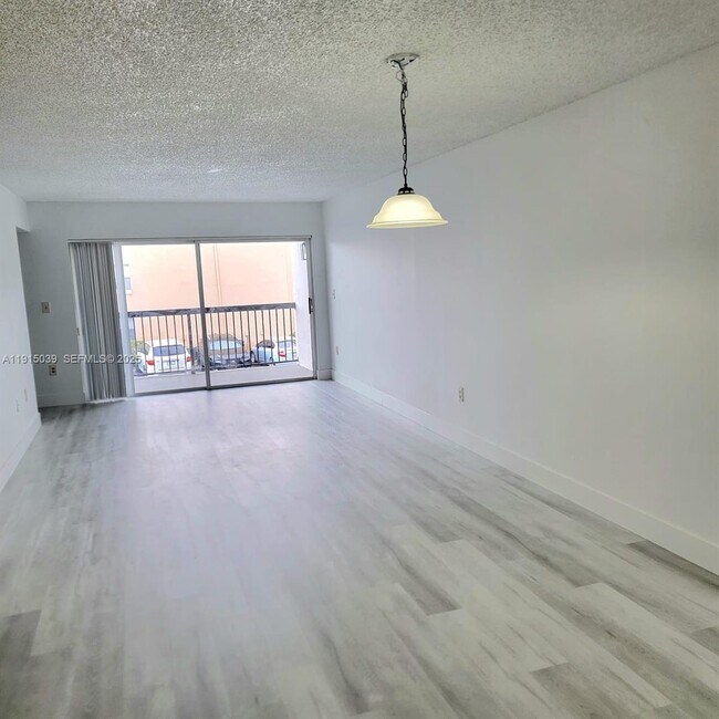 Building Photo - 6272 NW 186th St