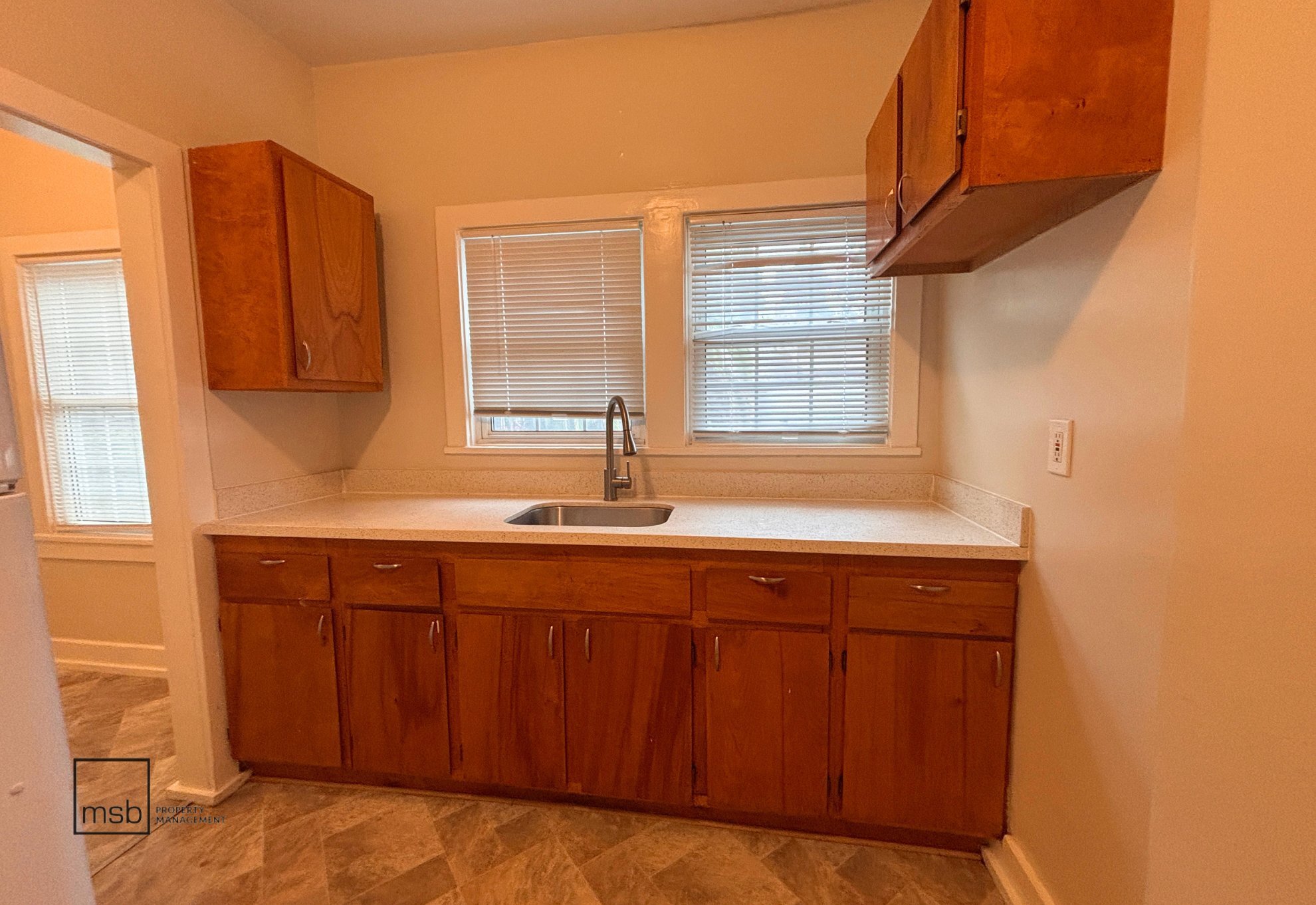 Building Photo - 1120 12th St