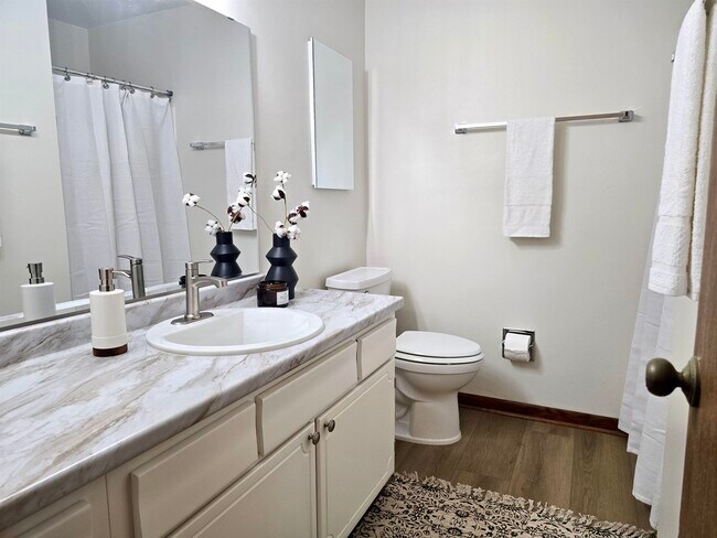 Building Photo - 2840 Blairstone Ct