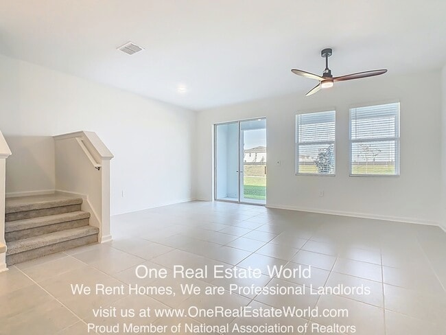 Building Photo - 2971 Maloof Dr