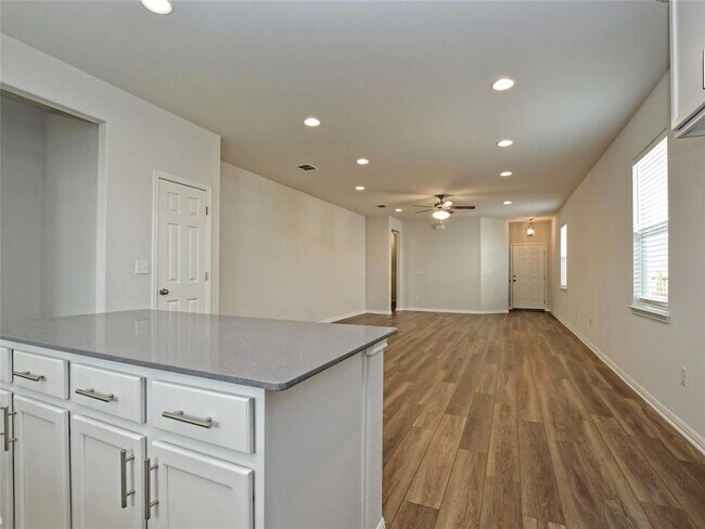 Building Photo - 6402 Arden Fls Dr