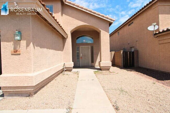 Building Photo - Beautiful 3-beds, 2.5-baths home nestled in Surprise!