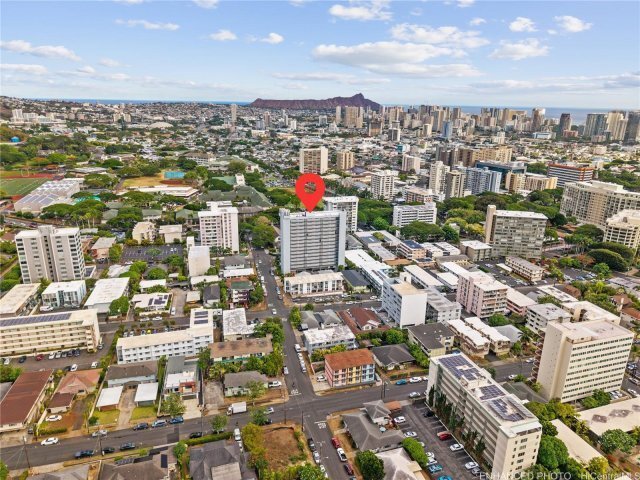 Building Photo - 1541 Dominis St