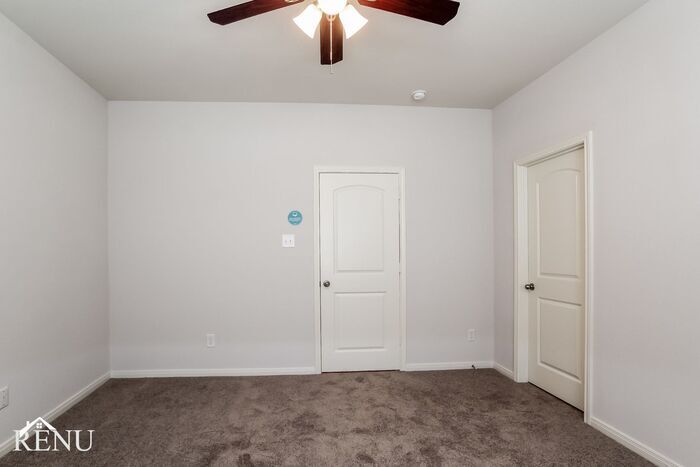 Building Photo - 10475 Red Cardinal Dr