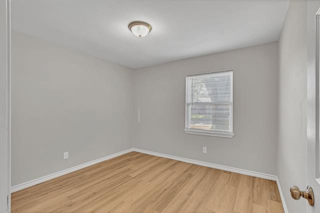 Building Photo - 439 Clover Ln