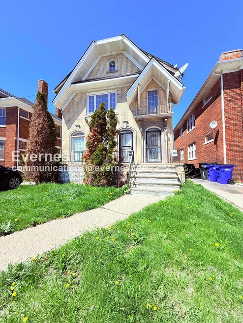 Building Photo - 2302 Hazelwood St