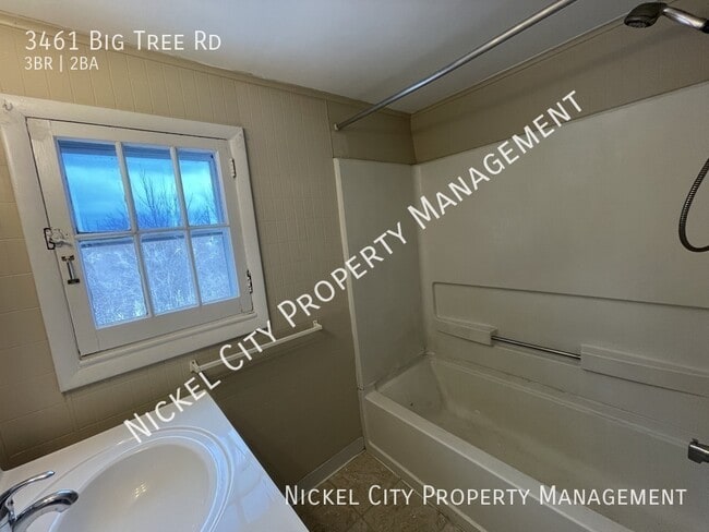 Building Photo - 3461 Big Tree Rd