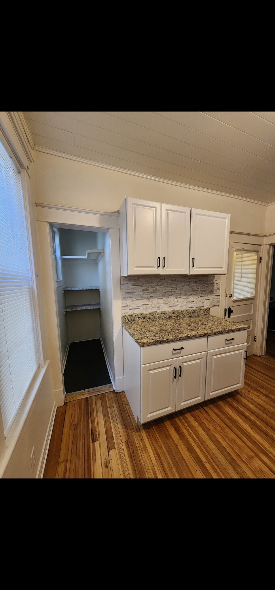 Kichen - 10 Barclay St