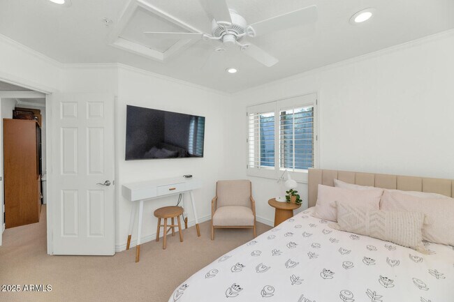 Building Photo - 9617 E Friess Dr