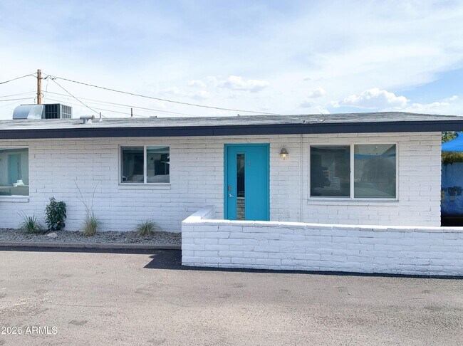 Building Photo - 3141 N 37th St