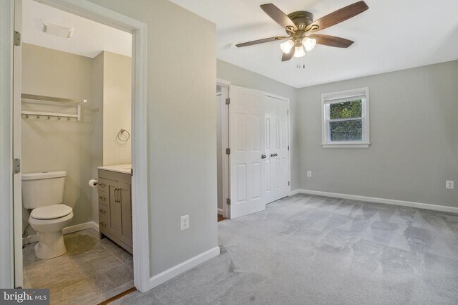 Building Photo - 6024 Rixey Dr