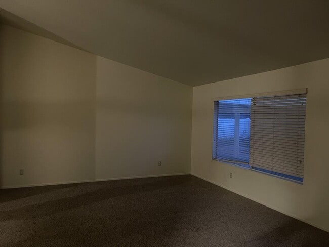 Building Photo - 26173 Windemere Way