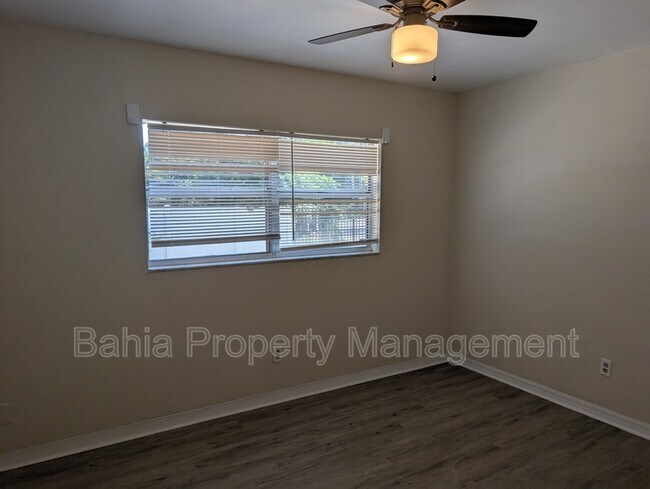 Building Photo - 8944 Temple Terrace Hwy