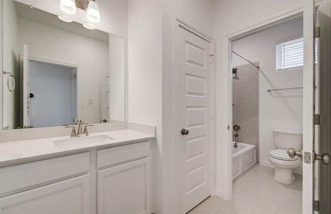 Building Photo - 24838 Harrow Mdw Dr